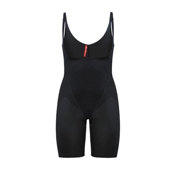 NWOT SPANX Size 3X Thinstincts® 2.0 Open-Bust Mid-Thigh Bodysuit Black - Picture 2 of 14